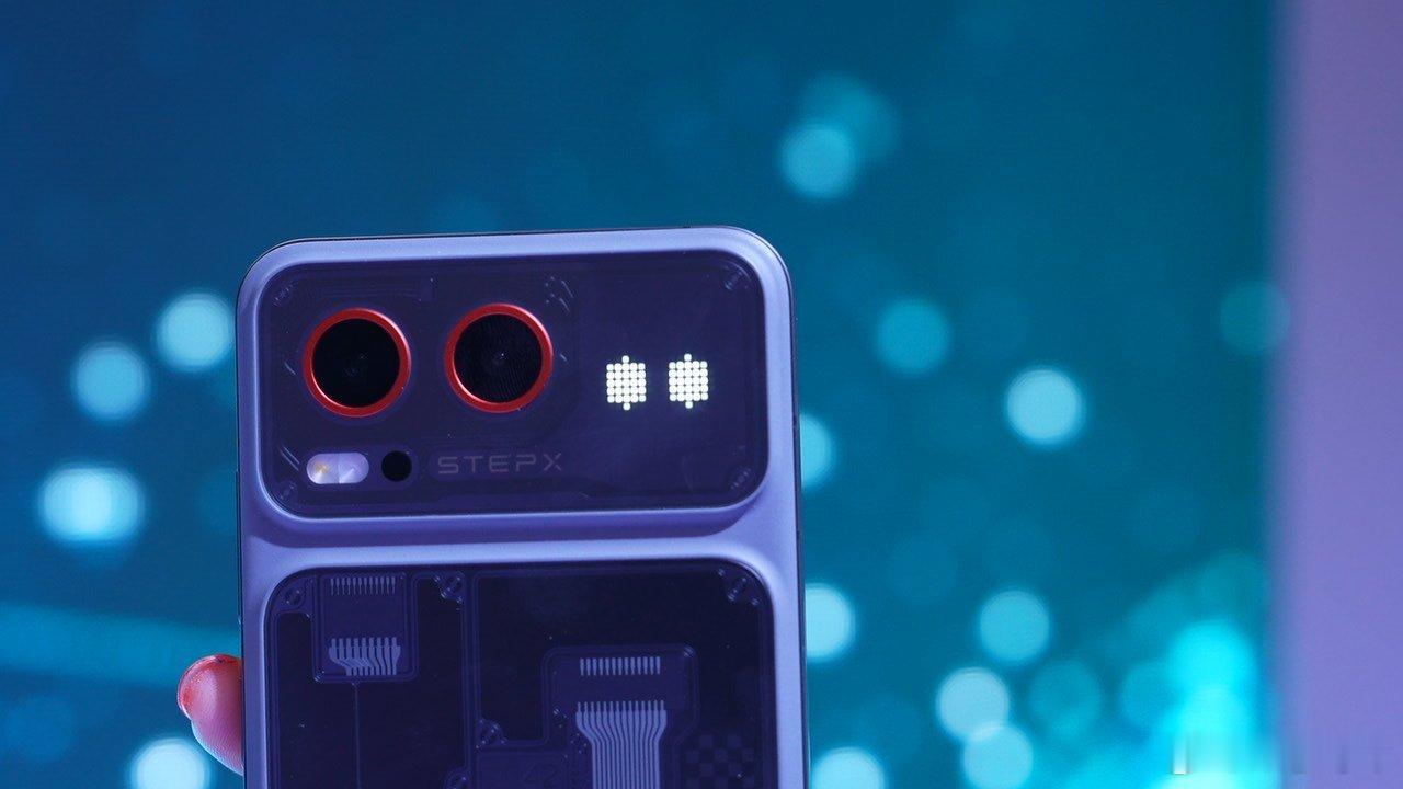 随着AI技术的发展，不少网友都开始尝试用AI协助工作、处理生活琐事，但问题也随之