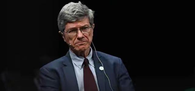 一位美国国际问题专家一针见血地指出： 日本 现在敢挑衅中国，不是为了台湾地区，也