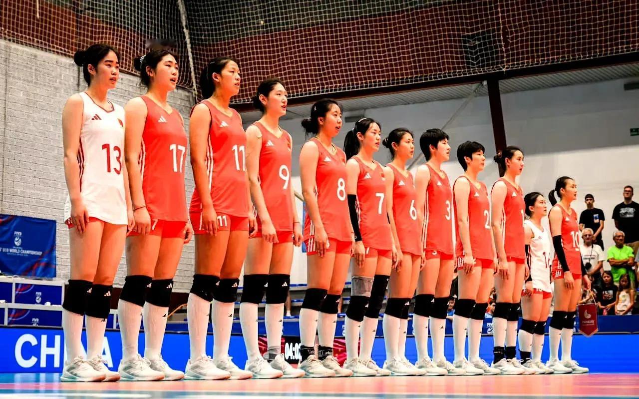 U19女排世锦赛，中国女排险胜塞尔维亚队，进八强！
北京时间今天凌晨结束的U19