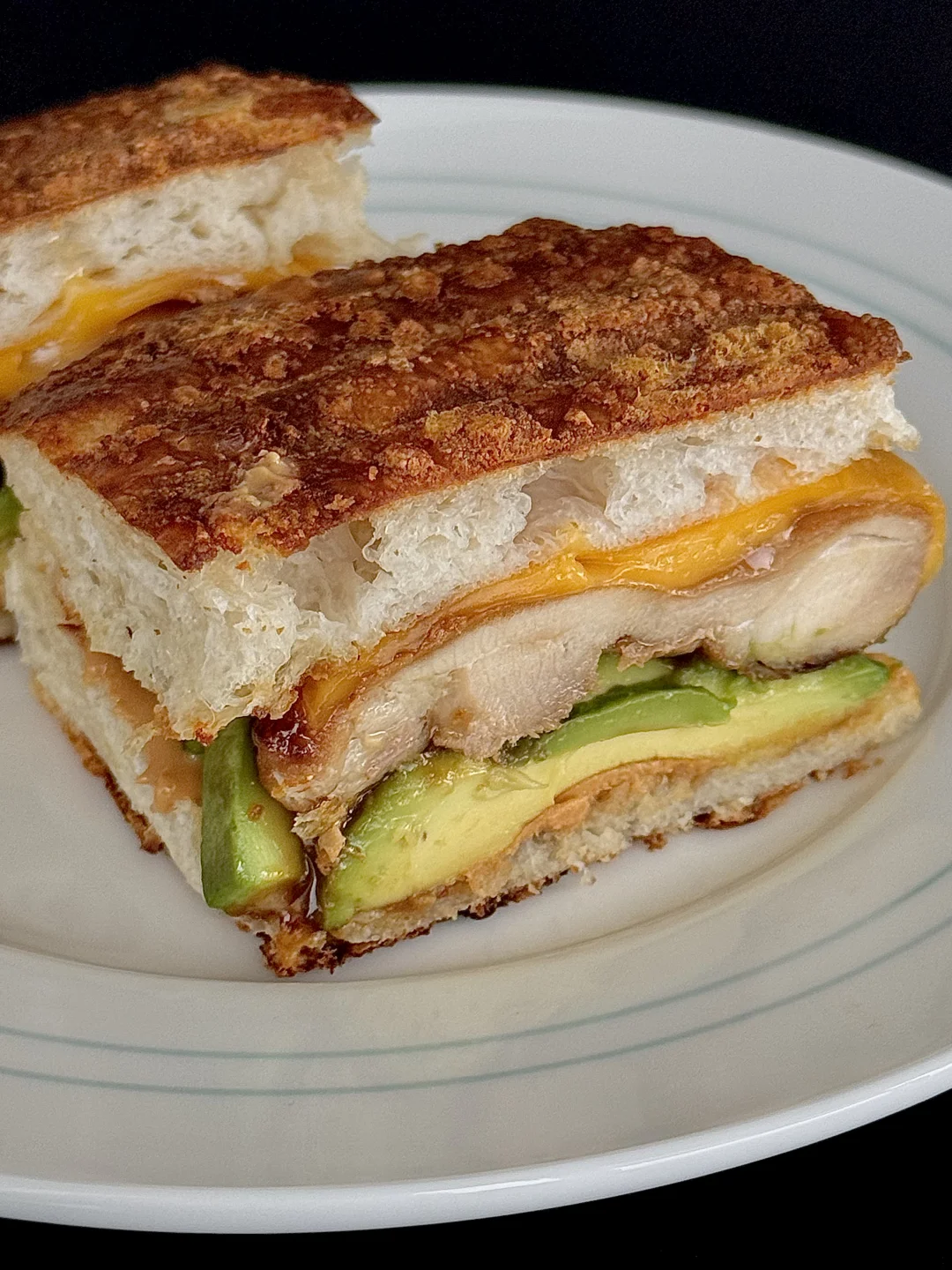 三明治搭配🥪花生牛油果照烧鸡排能不好吃？