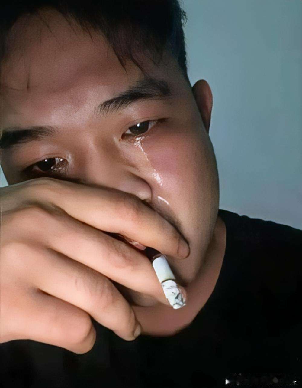 人的性格脾气是不是天生的?
人的性格脾气都是天生的，但随着环境的变化而有所改变。