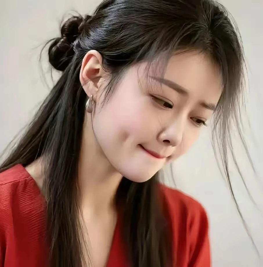 娶了腮帮带着酒窝的女人不管能不能带来福气，最起码好看体面满了足大家的视觉体验应该