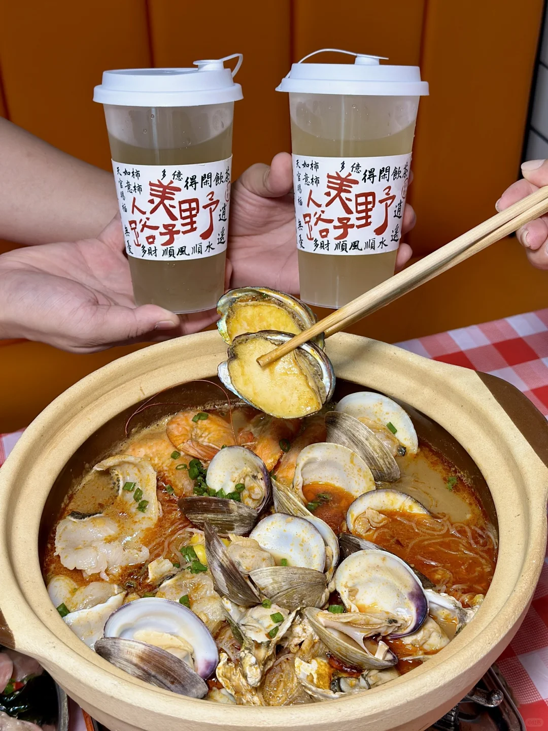 这家店真的好吃到舔锅…