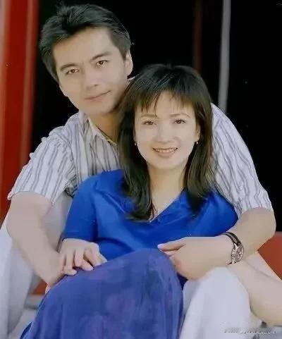 60岁的“古典第一美”最近状态可以啊！不过这人故事可不少，当年甩了刘威，还被说当
