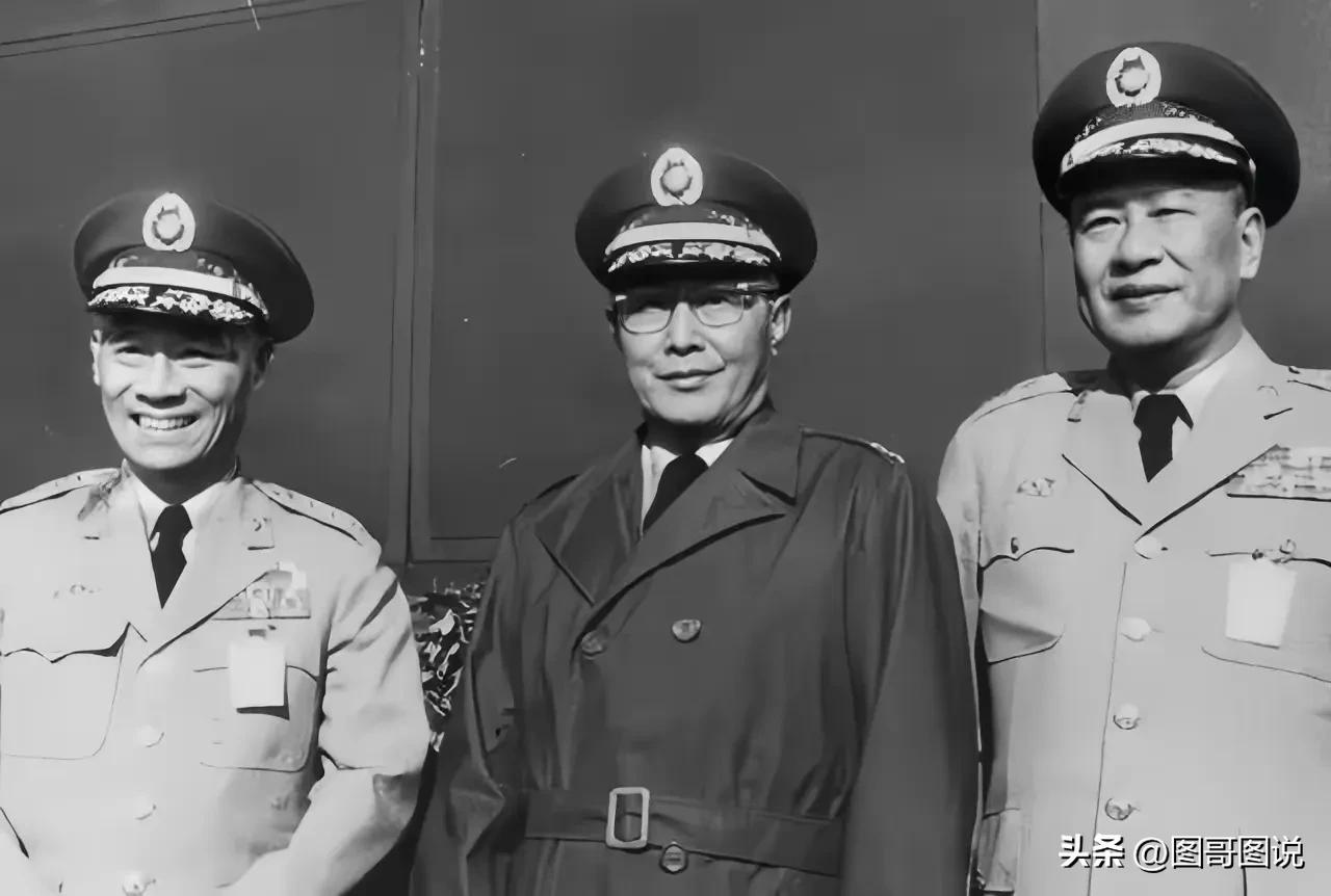 三名逃到台湾的国民党大佬，大家都知道他们是谁吗？
三人之中，最有能力的当属最左边
