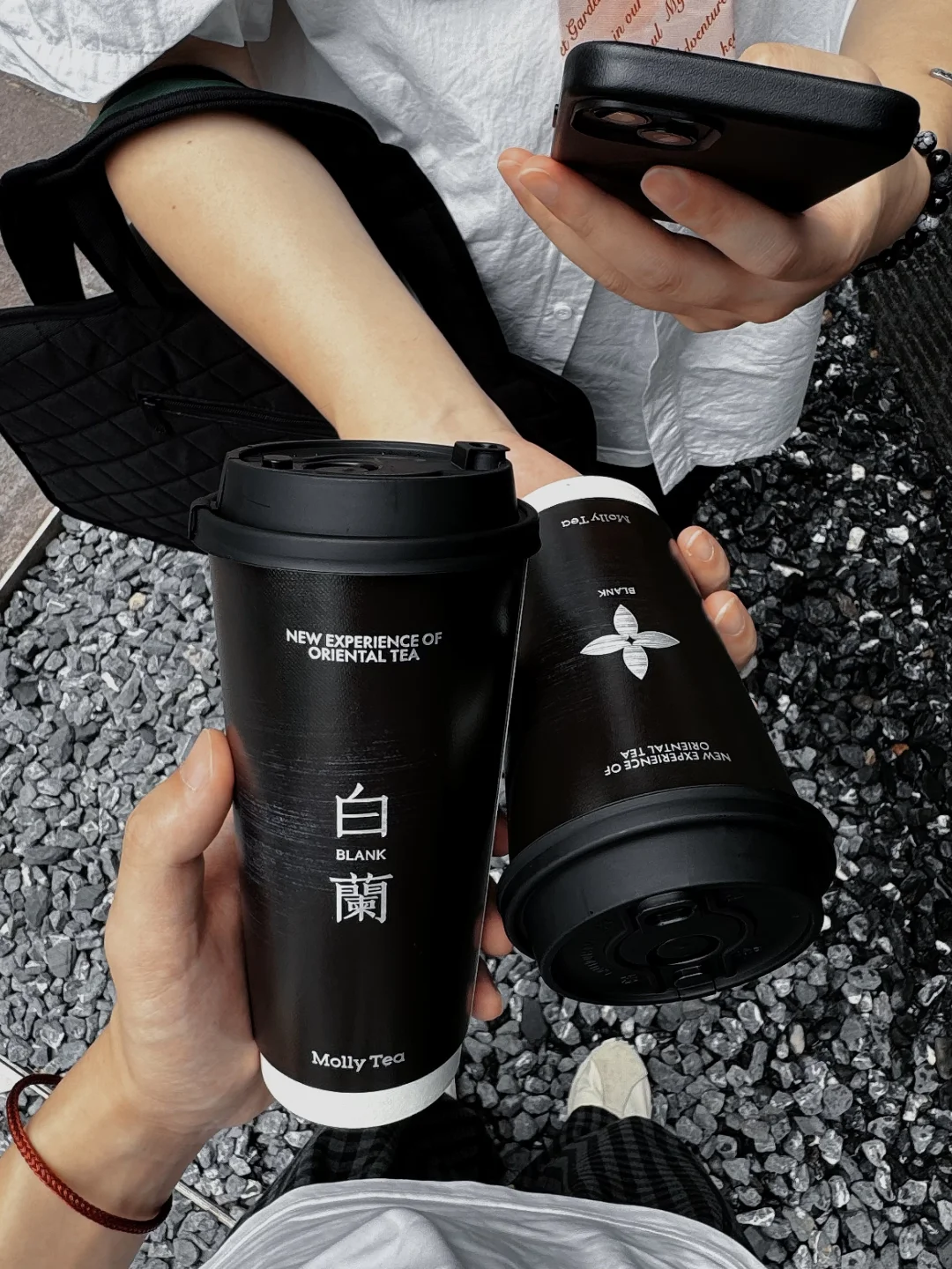 又是跟朋友学习高级暗黑滤镜的一天！！
