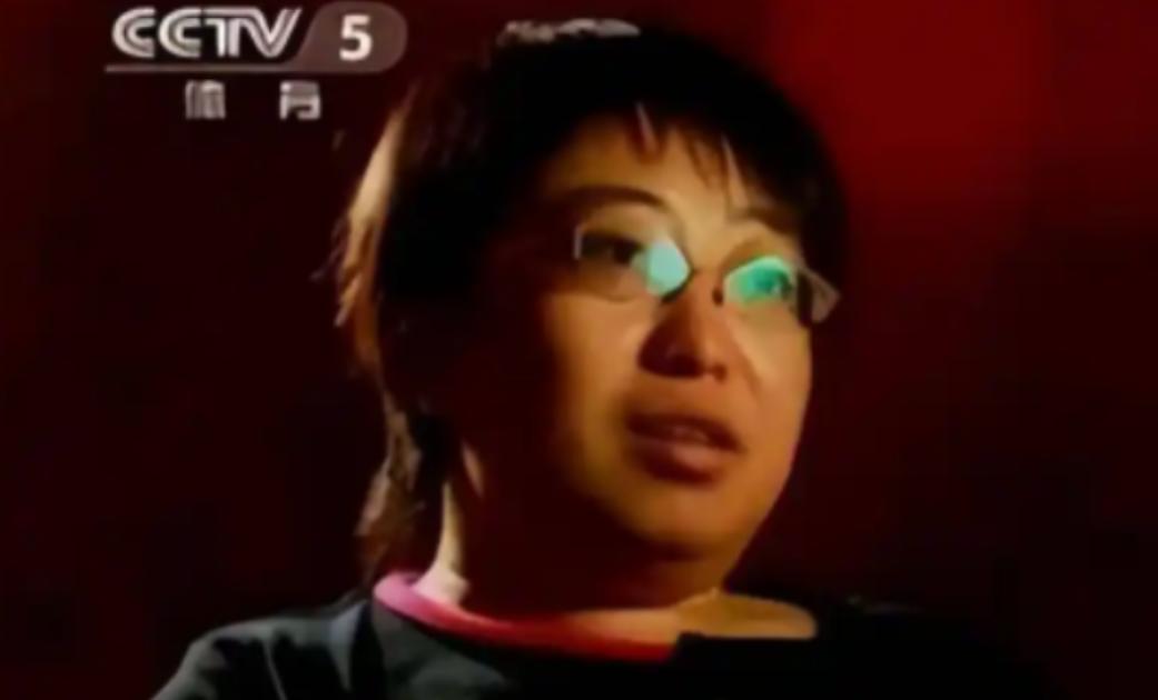 就想问李璇一句：当初陈戌源把中国足球搅得一团糟的时候，李铁祸害联赛的时候，那么多