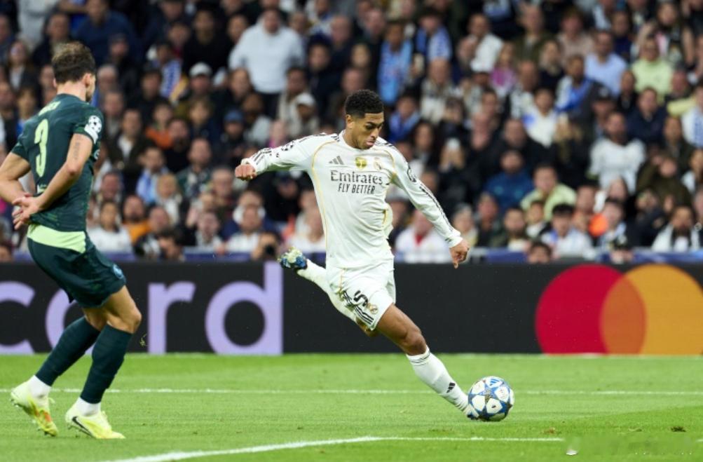 布朗：贝林厄姆像B费一样承担责任，对曼联而言他将是强大签约2月7日讯 在接受采访