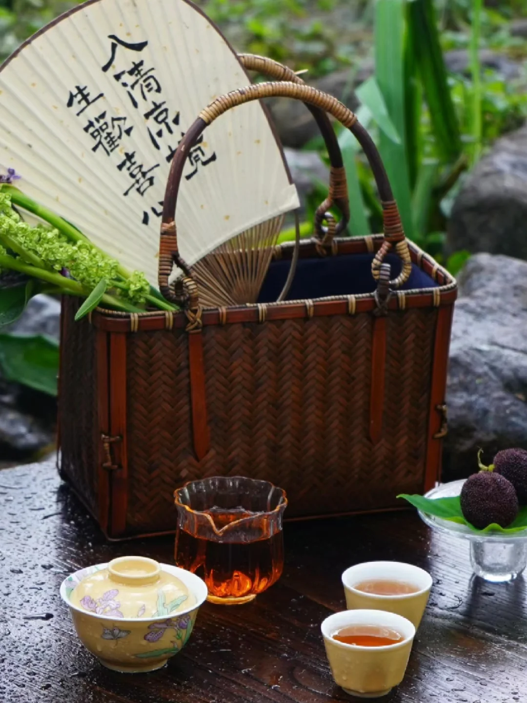 非常共情的一段话： 怎么会不焦虑呢？ 名存实亡的婚姻， 空空如也的钱包...
