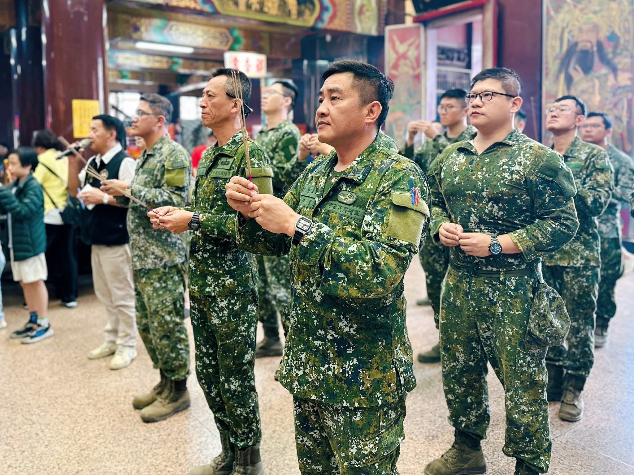 台海局势 台伪军的军事迷信文化这一块，机步234旅旅长苏统伟少将等人跑到恒春三军