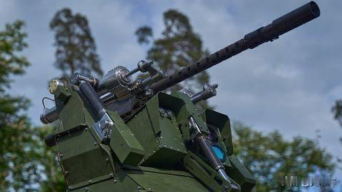 基辅部署12套自动化武器站

乌克兰总统国防技术顾问、无线电技术专家谢尔盖·别斯