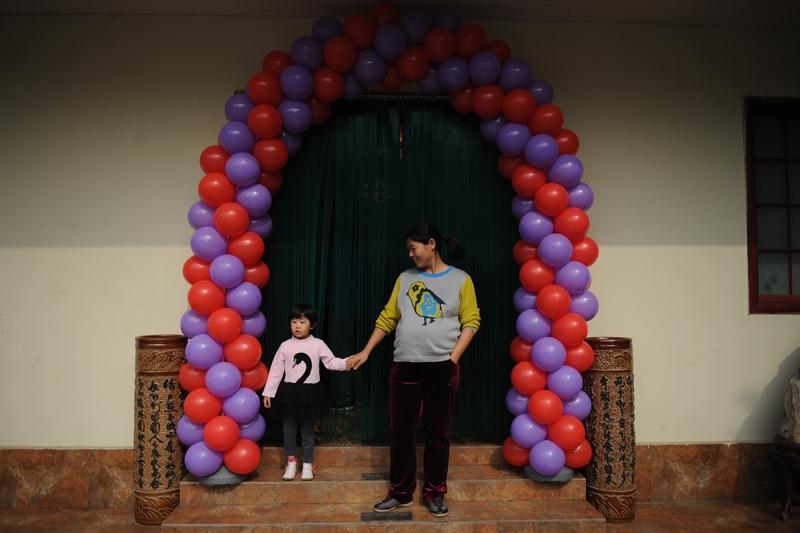 运孕妇血能赚钱，你知道吗？
广东破获一个走私集团，专门走私孕妇血，共走私了10万