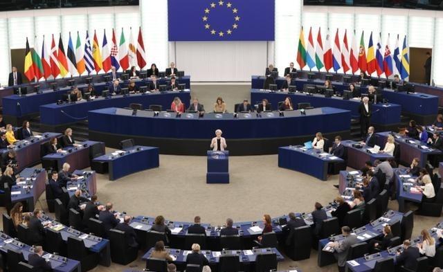 11月1日，中方确认稀土出口管制措施扩展到欧盟。布鲁塞尔显然被这一记声明打懵了。