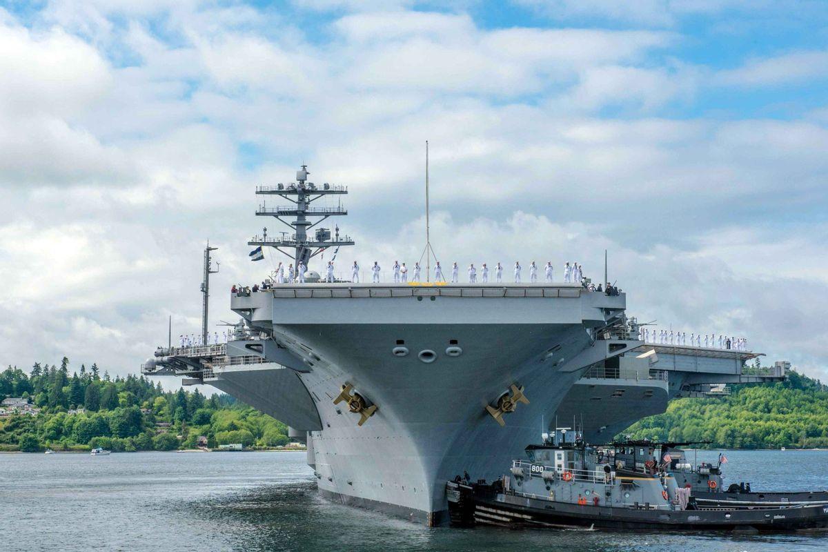 醒来先看战报，看伊朗有没有打周边国家油气田或仓库。卡塔尔挨打了，卡塔尔国防部称卡