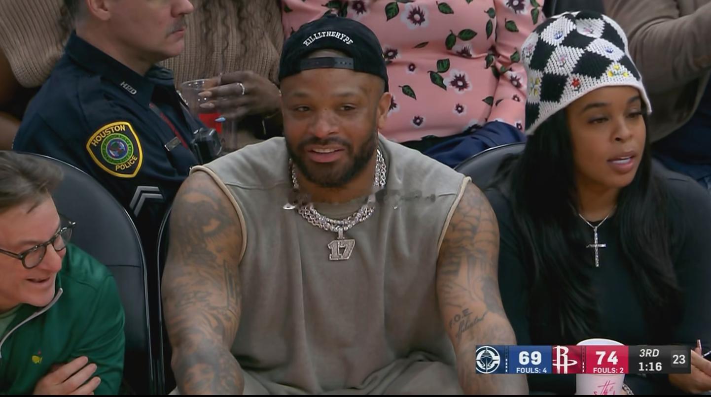 塔克来了休斯顿火箭