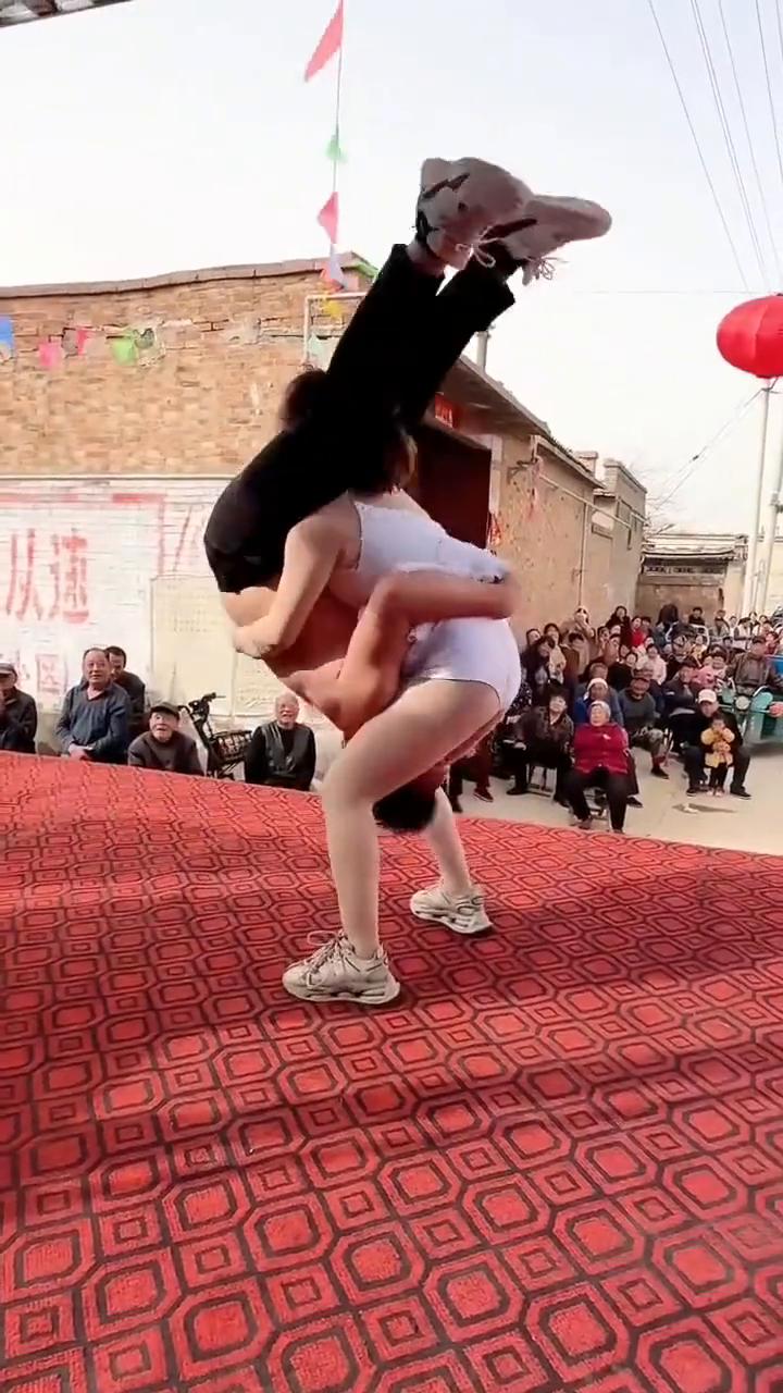 哈哈哈哈哈。
