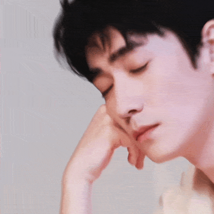 加亿点点可爱朱一龙