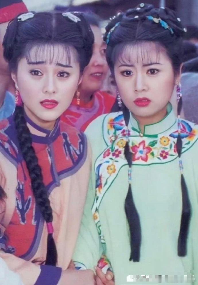 谁更美，真的是一目了然，那时的金锁还真的没有紫薇漂亮，为什么那么多人说金锁比紫薇