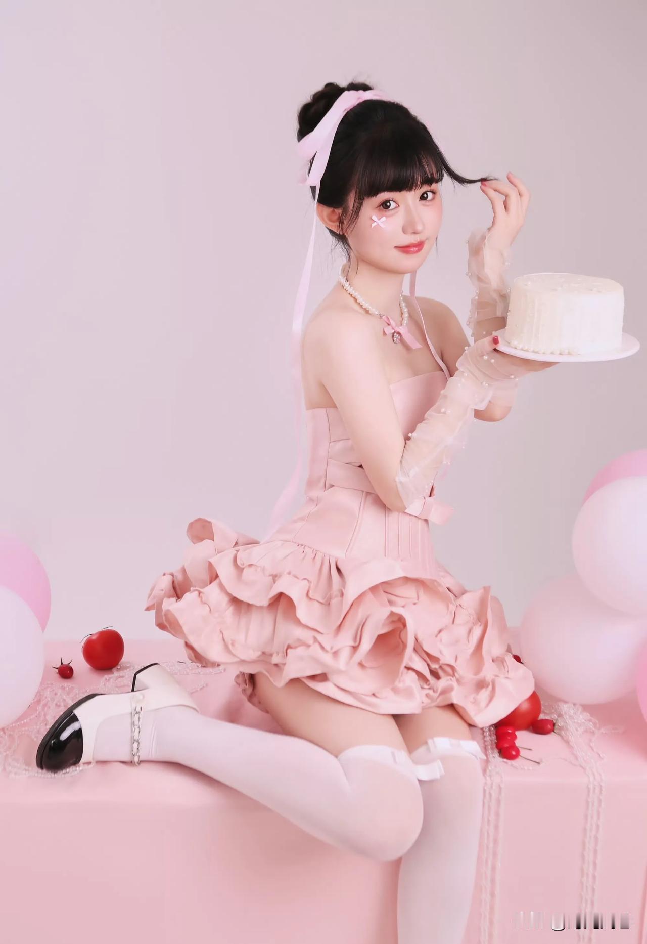 甜美可爱的女生汤音璇。