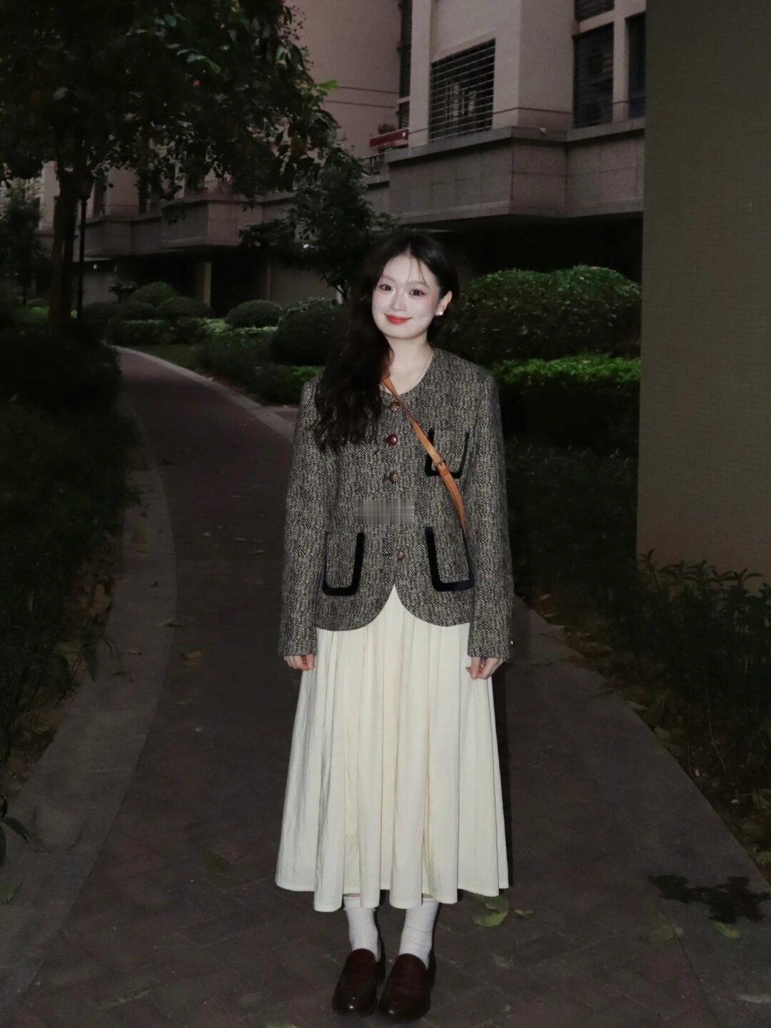 微胖女孩秋天的漂亮衣服也太多啦！！！