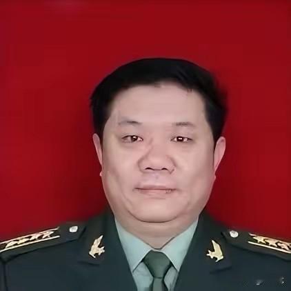 1985年，老山前线，17岁战士顾克路，被越军炮弹炸成“两截”，副连长孙兆群大喊