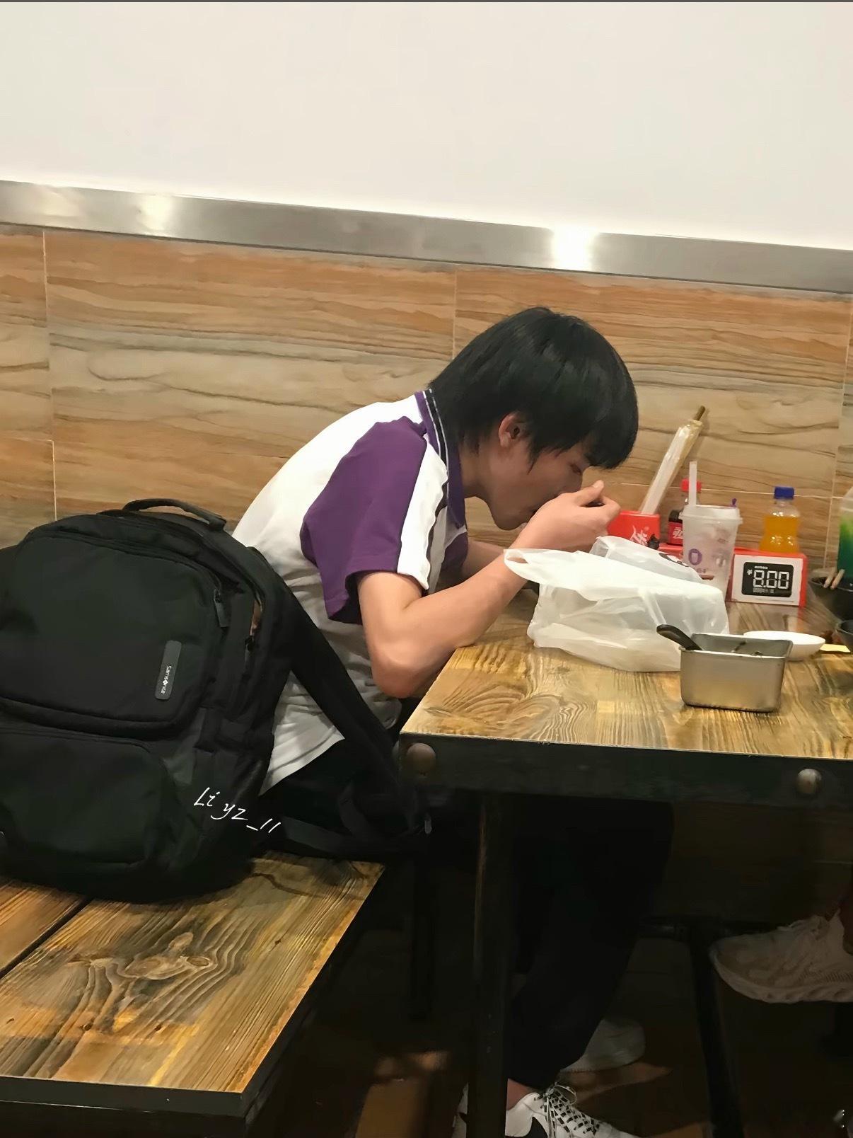 巴蜀时期的宝宝啊😭🥲 