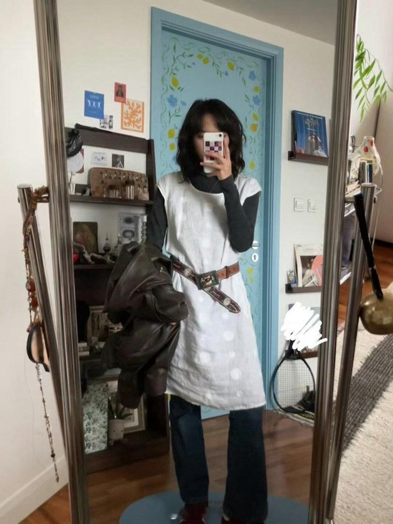 路过文淇的衣柜  满心满眼都是期待，文淇的衣柜像盲盒，打开之前永远不知道有多惊喜