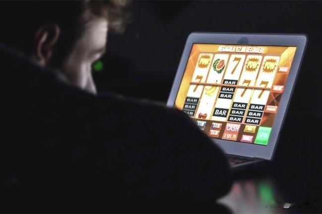 【这有用吗】俄罗斯国家杜马二读通过法案，博彩公司将必须在其互联网资源上发布警示，