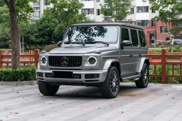 二手奔驰G级闭眼选？错！这两款别碰
二手奔驰G级不是有钱就能乱买，真懂行的盯两款