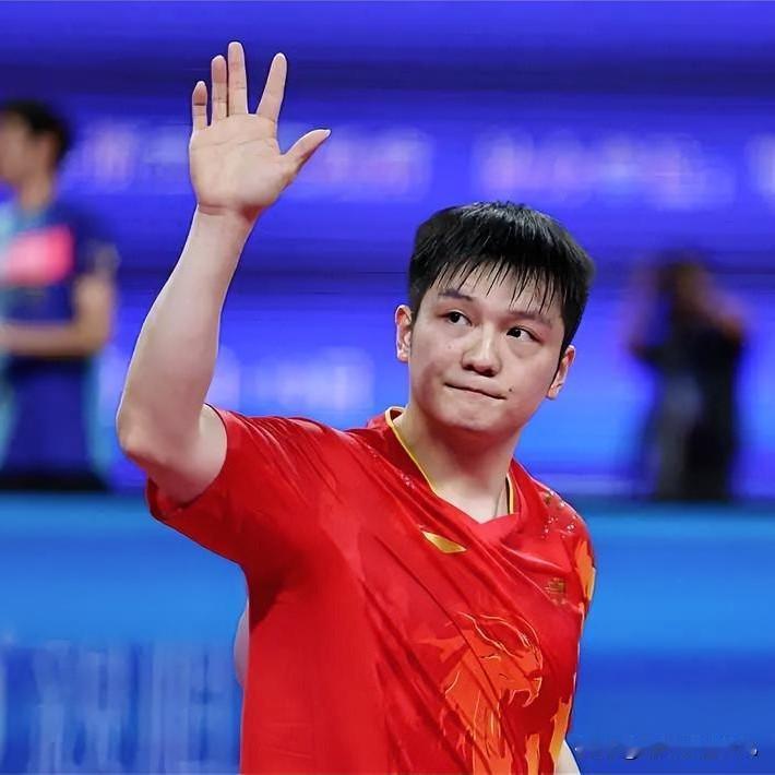7月1日，樊振东正式加盟德国乒乓球甲级联赛杜塞尔多夫俱乐部。一年期合同今日生效。