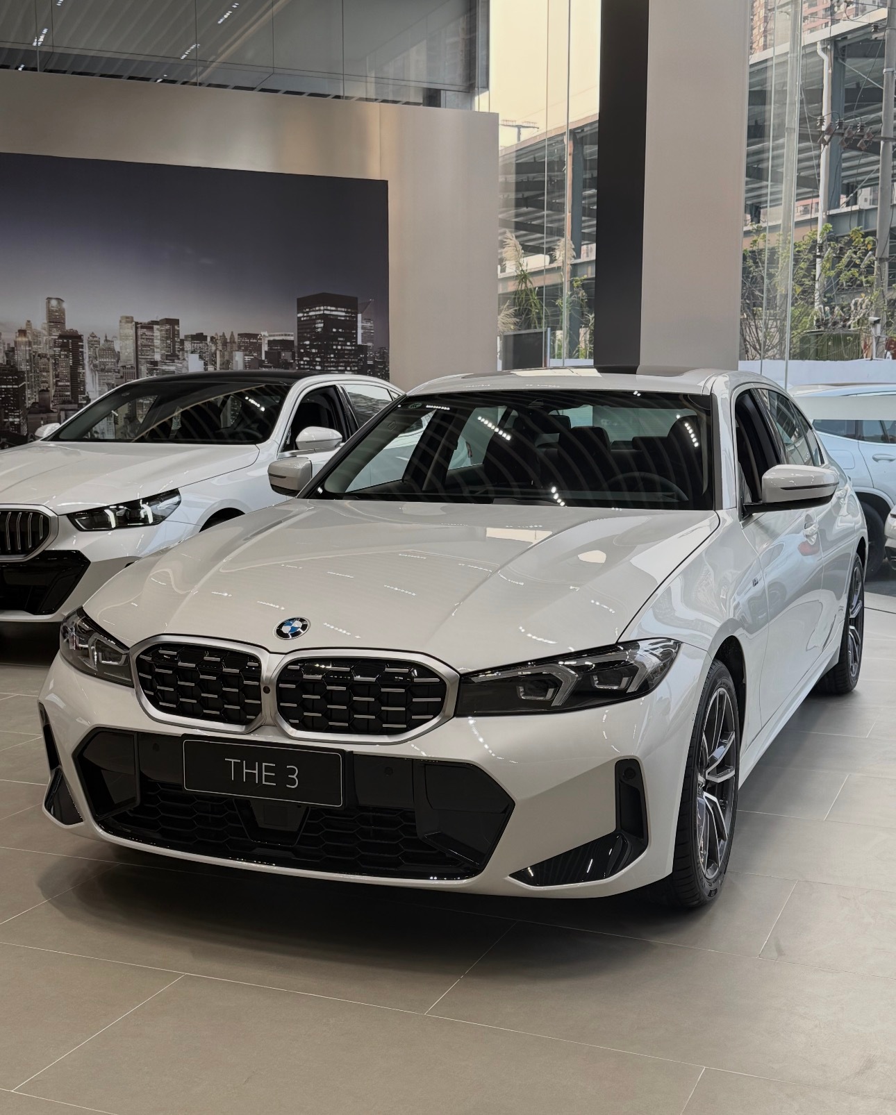 宝马本月开始冲刺X3 25LM运动全款裸车25.6万X3 30领先M运动全款裸车