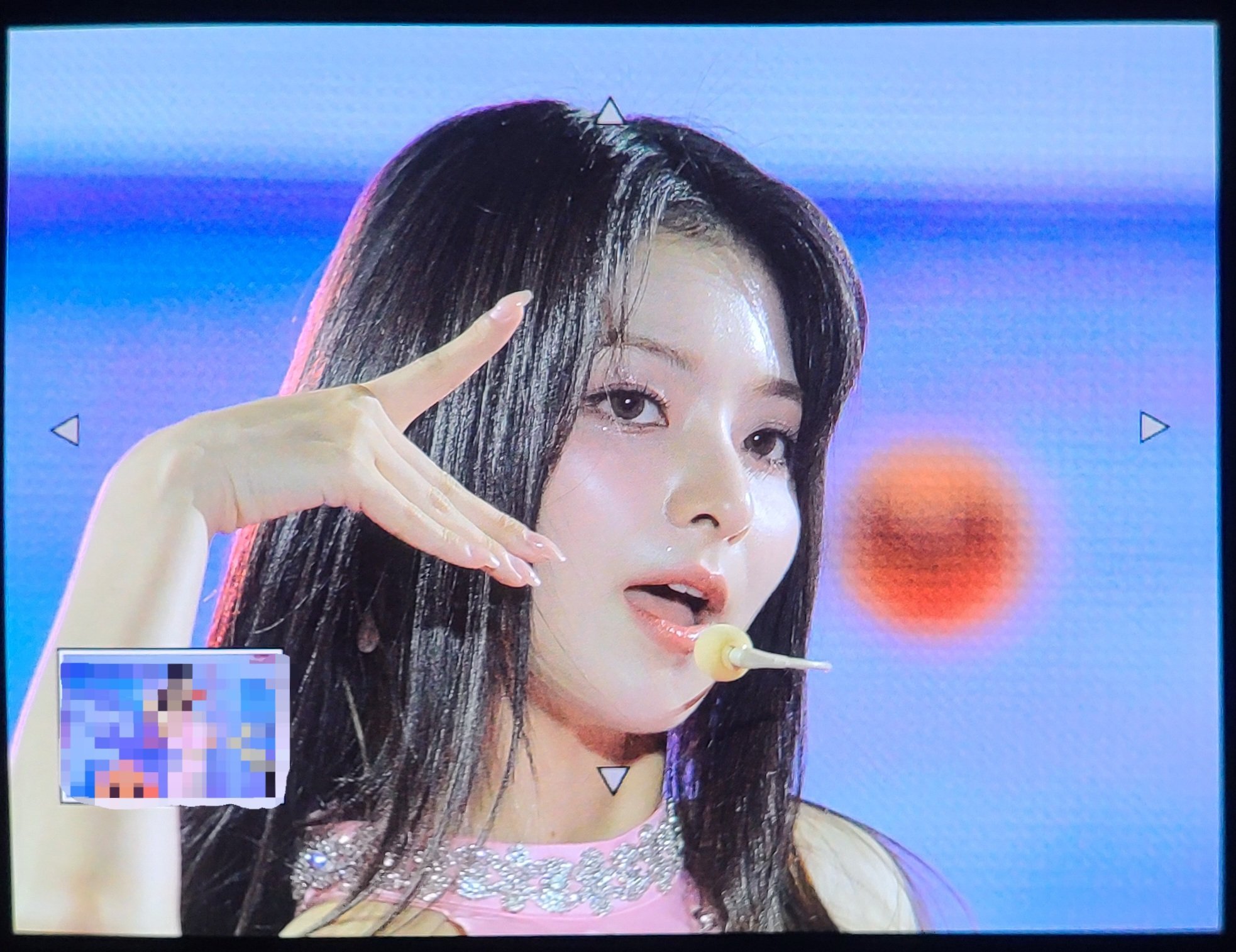 #李娜炅[超话]#🐣#蜜桃笑颜李娜炅# [图片]240521 Korea on