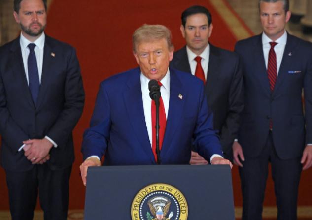 特朗普说：“我们这次干得极其出色。伊朗导弹已经被彻底摧毁殆尽。如今它们所剩无几，