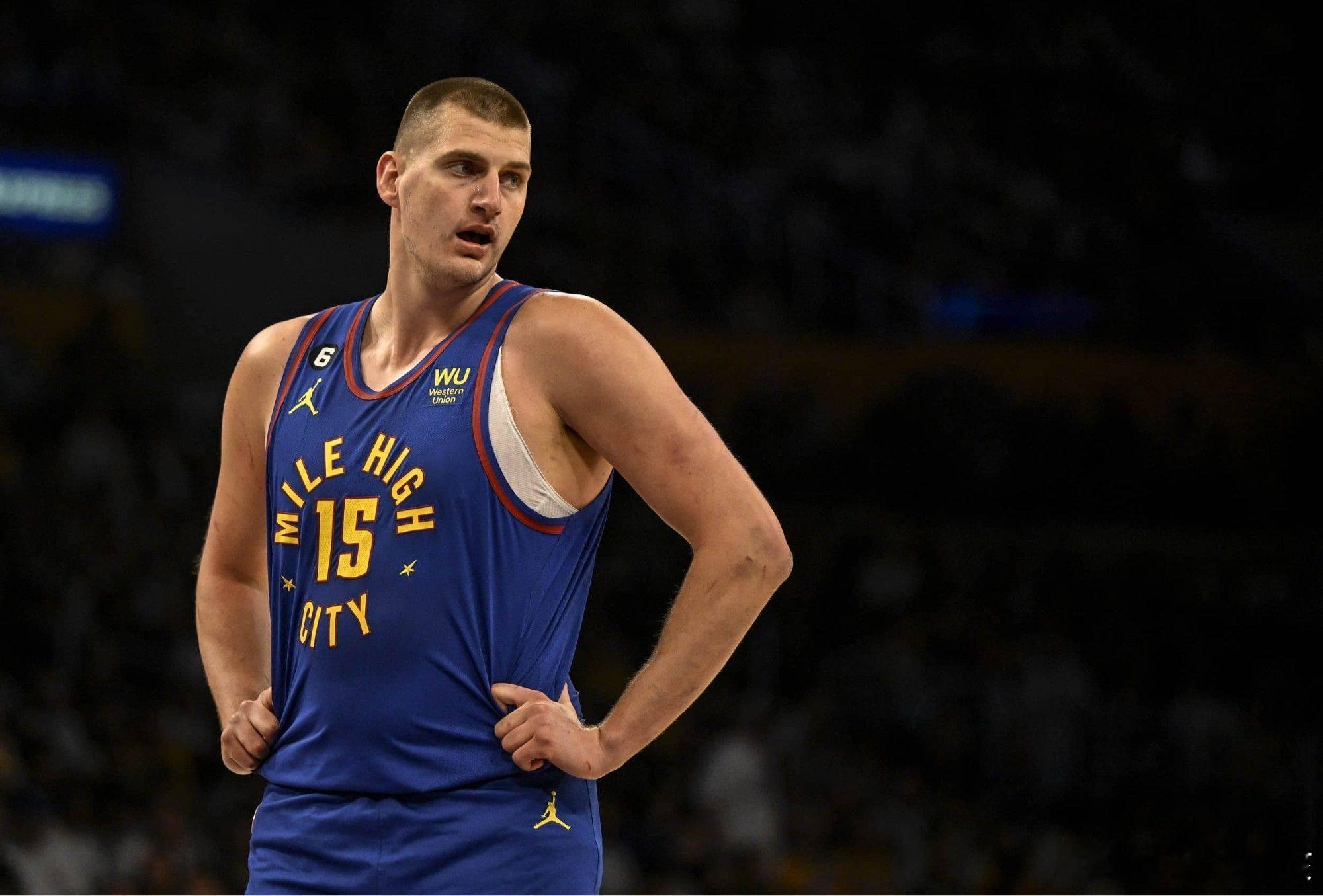 #nba##掘金vs湖人# 北京时间明天上午9点半，NBA常规赛，掘金客场挑战湖