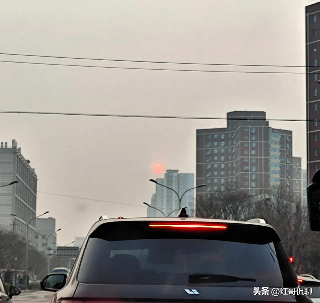 古语云“五十知天命”，随着年龄增长，龄入五十，越来越感到古人所言极是，抬头望也就