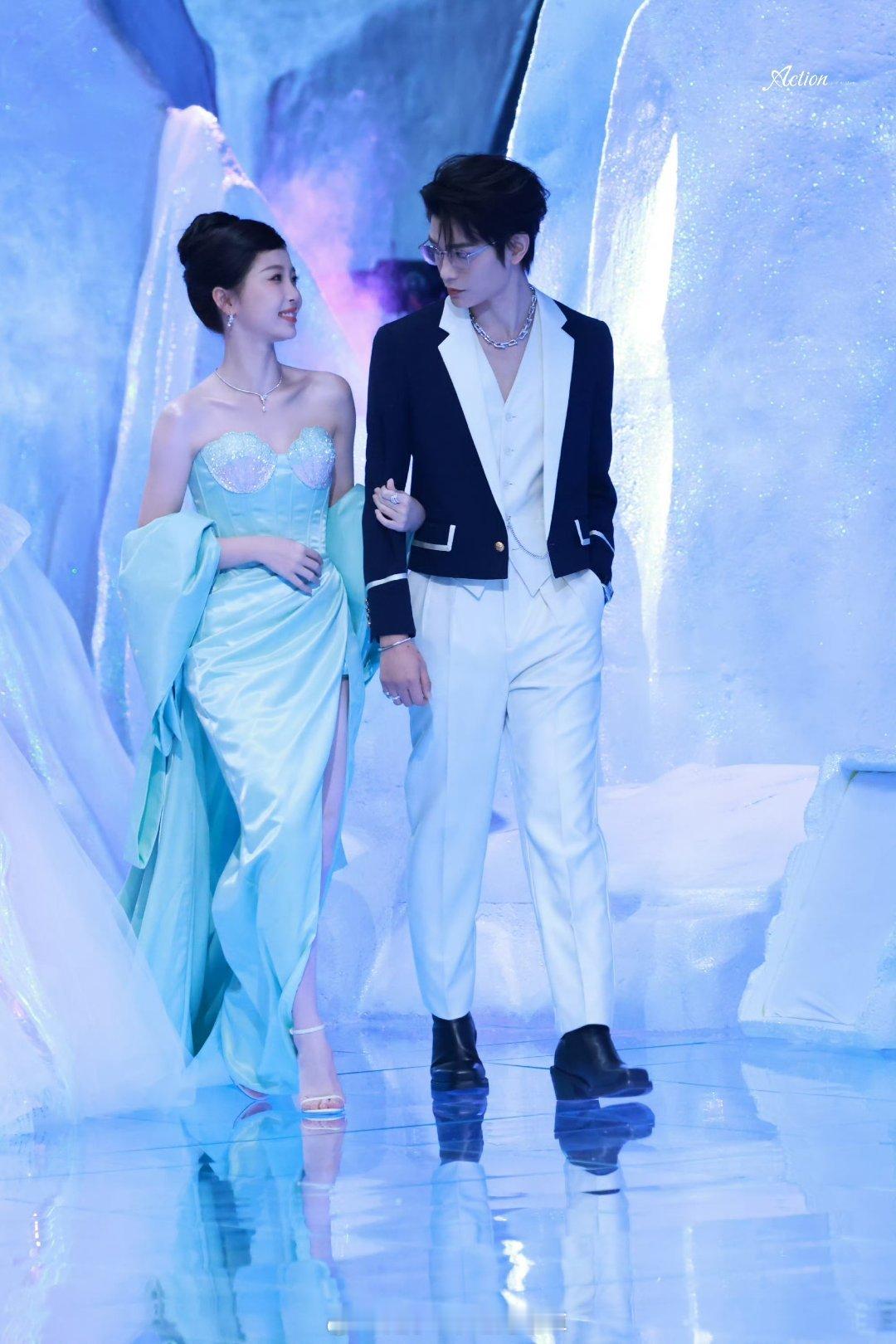 禹宙中欣  站姐审美真的有点东西[泪]这！和！婚！礼！有！什！么！区！别！  