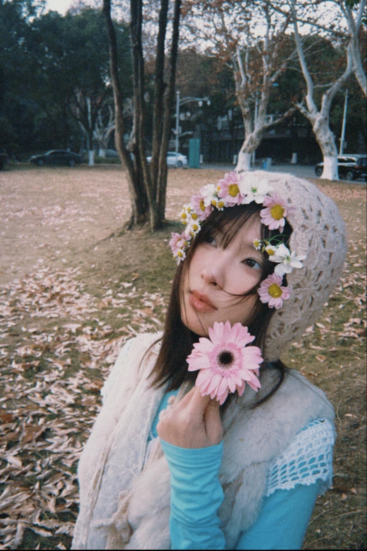 Eyes are loud 🌼。
