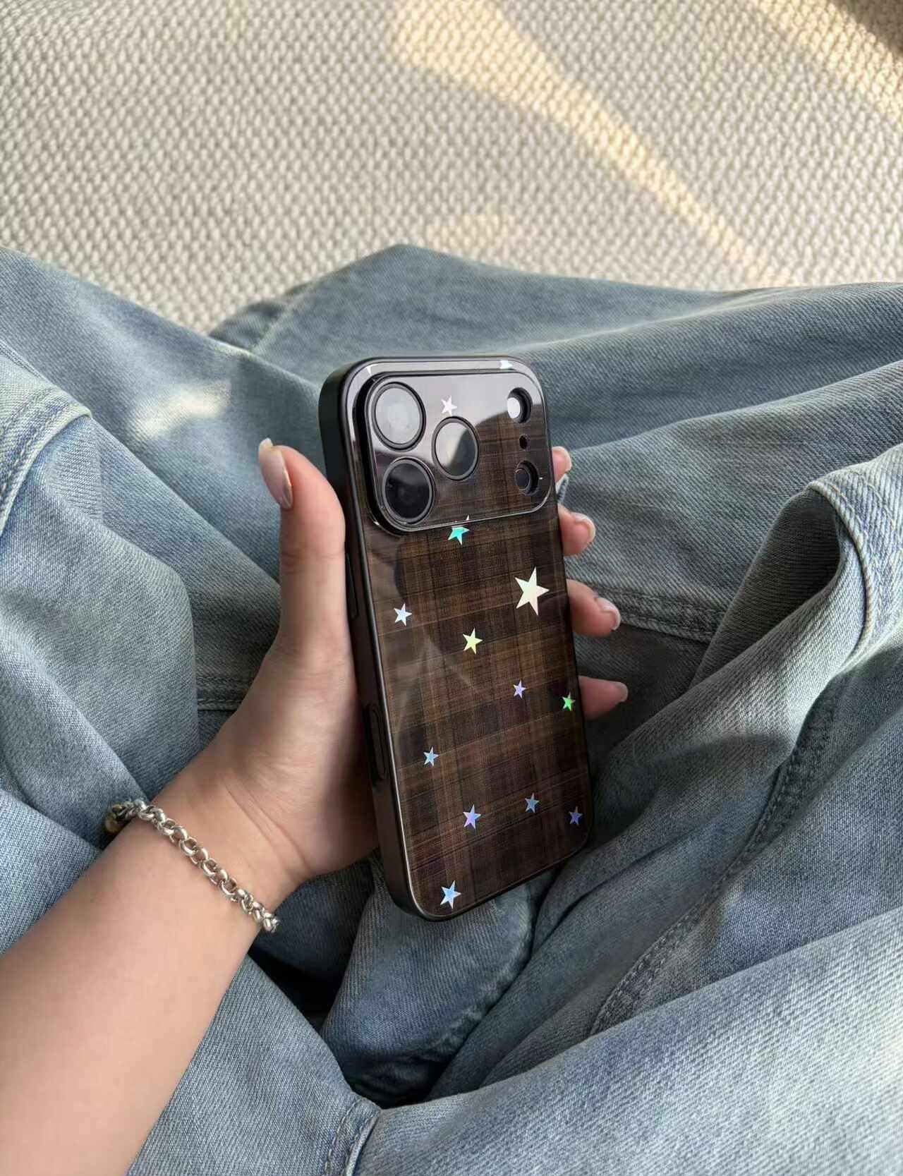 上了第一个精孔的手机壳
手机壳推荐 手机壳安利 手机壳分享 苹果手机壳 个性手机