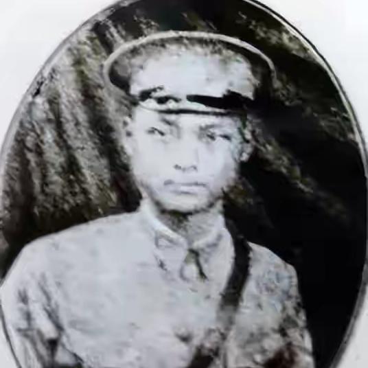 川军军长奉命追击红军，得知快追上却下令埋锅做饭，老兵连赞高明…
 
要聊透这事，