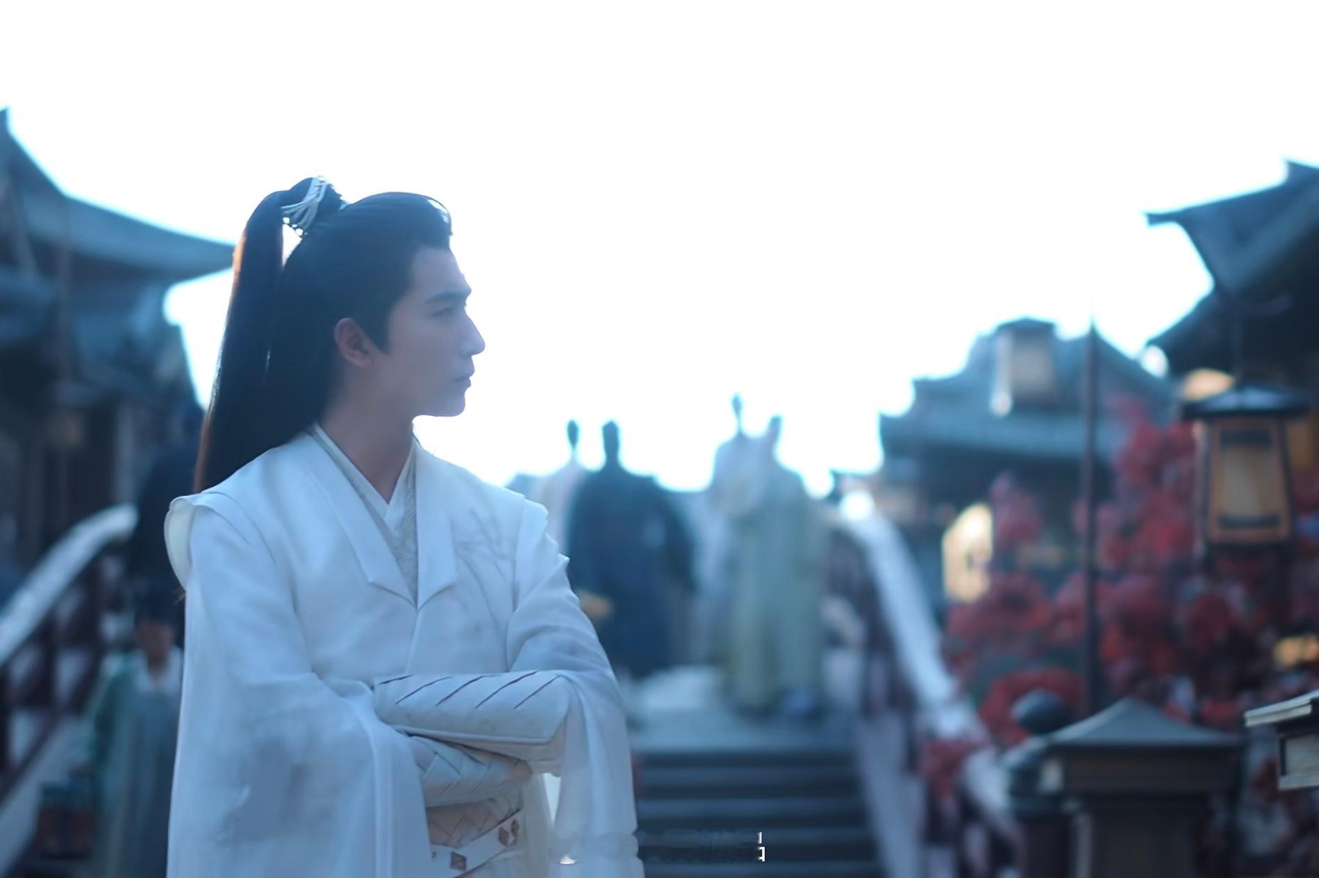 卧槽，李宏毅侧颜太权威了吧大家快来腾讯看《勿扰飞升》，男主太帅了