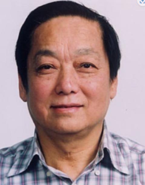 1989年，53岁的韩美林被前妻抛弃，心灰意冷，对外说自己再也不结婚了。然而，2