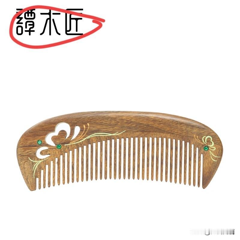 还是贫穷限制了我的想象力，谭木匠2025年营收竟然有近 6亿元！

一直好奇什么