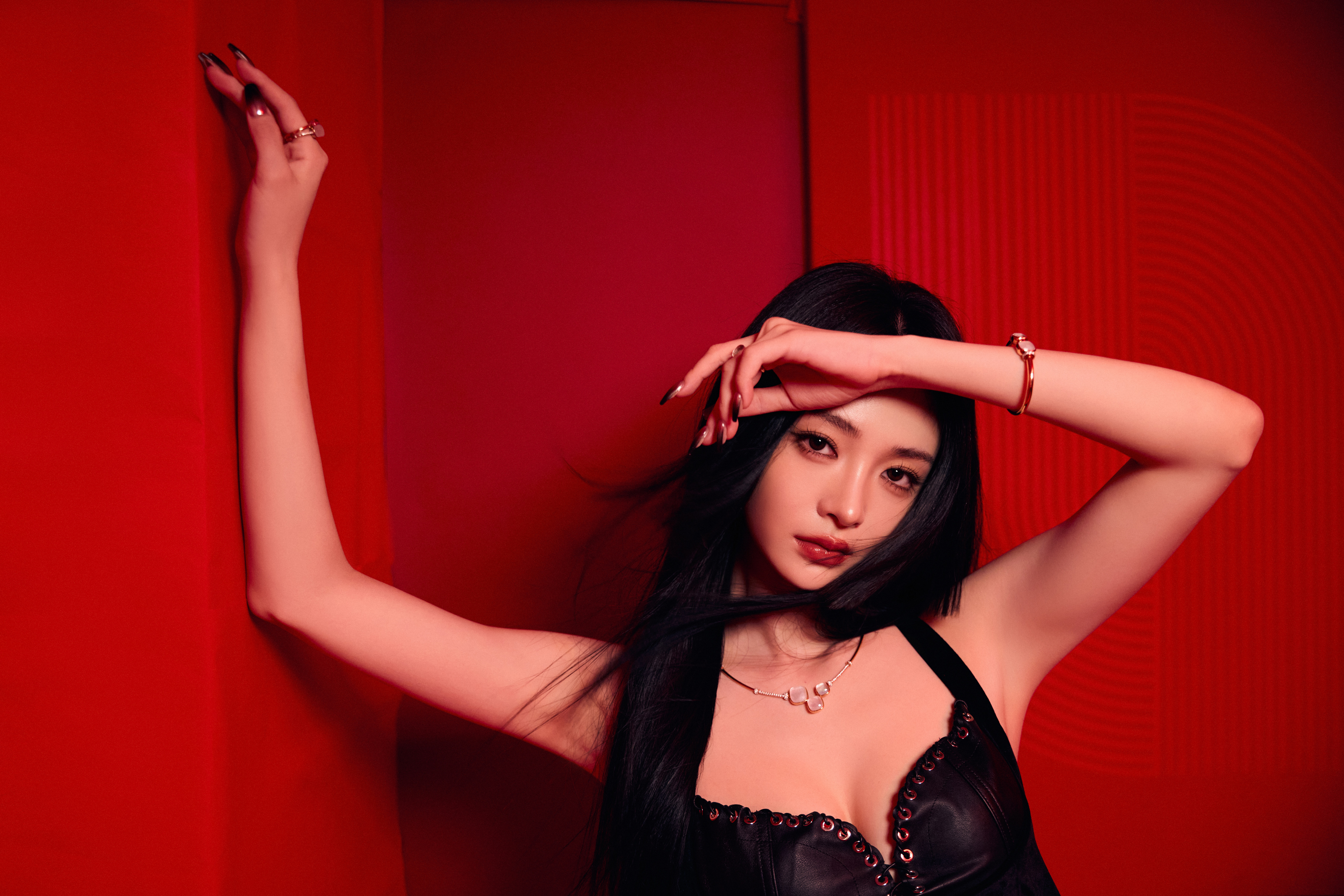 周洁琼 在复制粘贴的时代，你是手写的诗