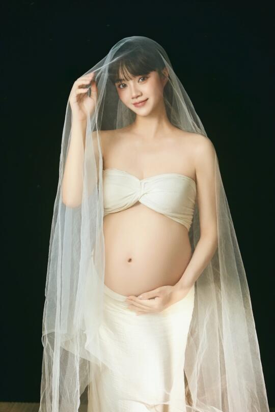 "小得盈满  爱逢其时"