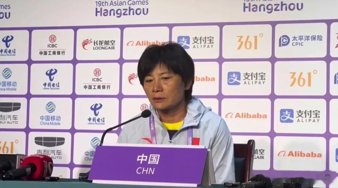 亚运会女足半决赛，中国女足3-4日本女足，不得不承认的2大事实

1.女足果然也