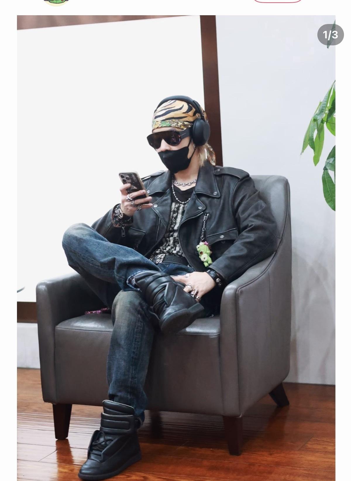 马哥也是成功让他粉丝种草到了这个rdd手机壳了 ​​​