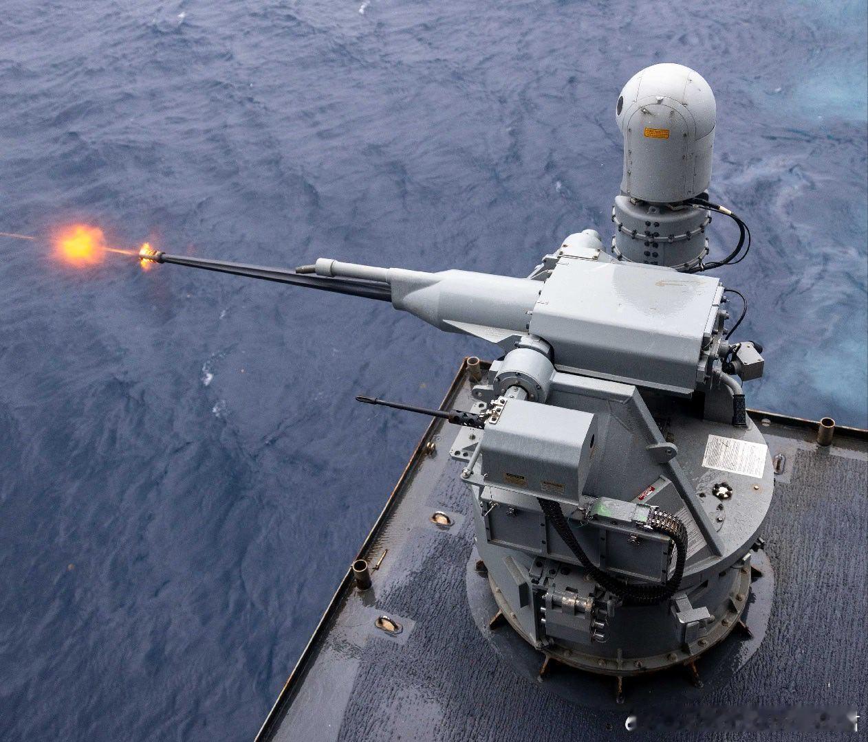 2025年12月5日，USS George H.W. Bush (CVN 77)