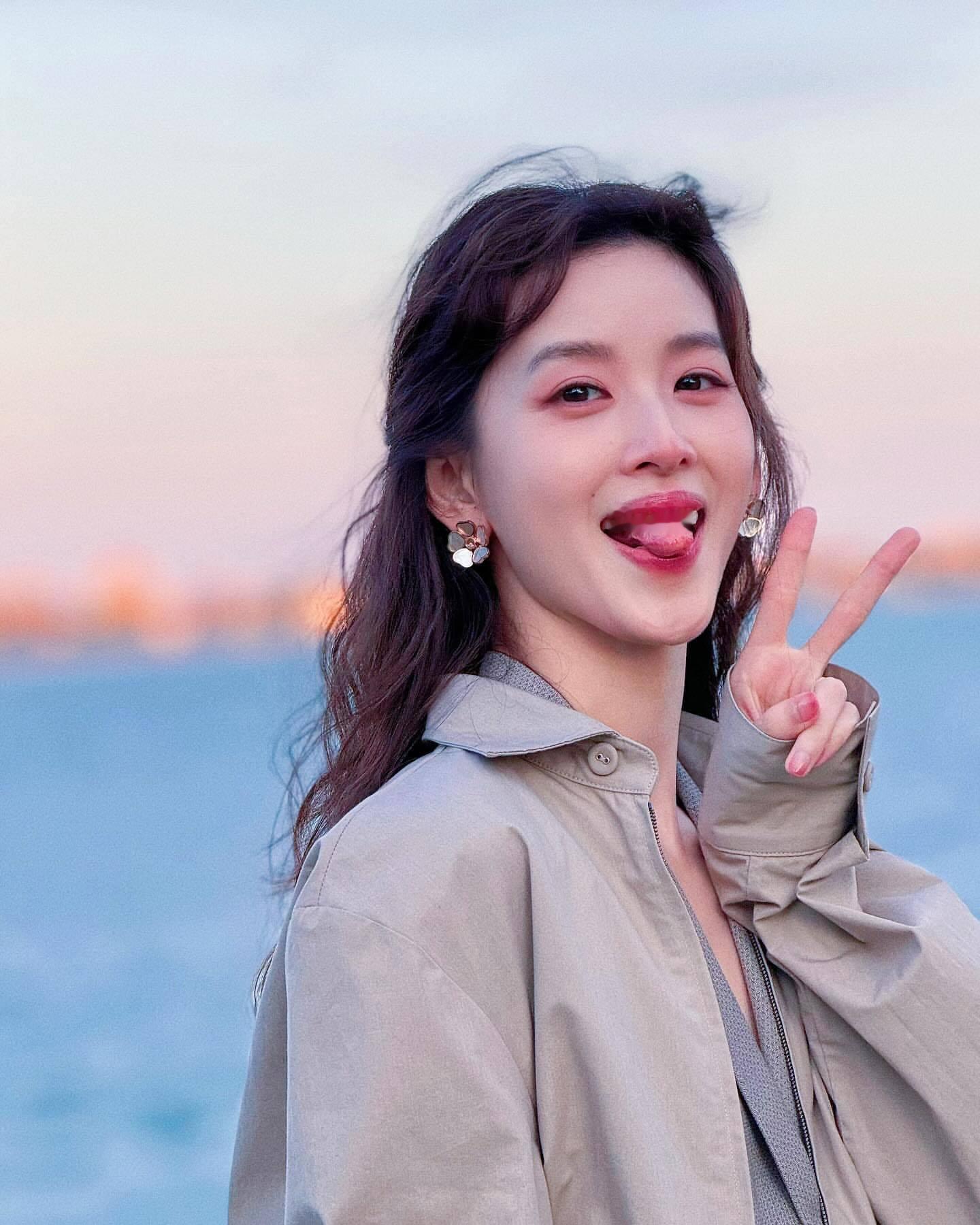 刘强东：小天是我见过最单纯善良的女孩！赞同的点赞 ​​​