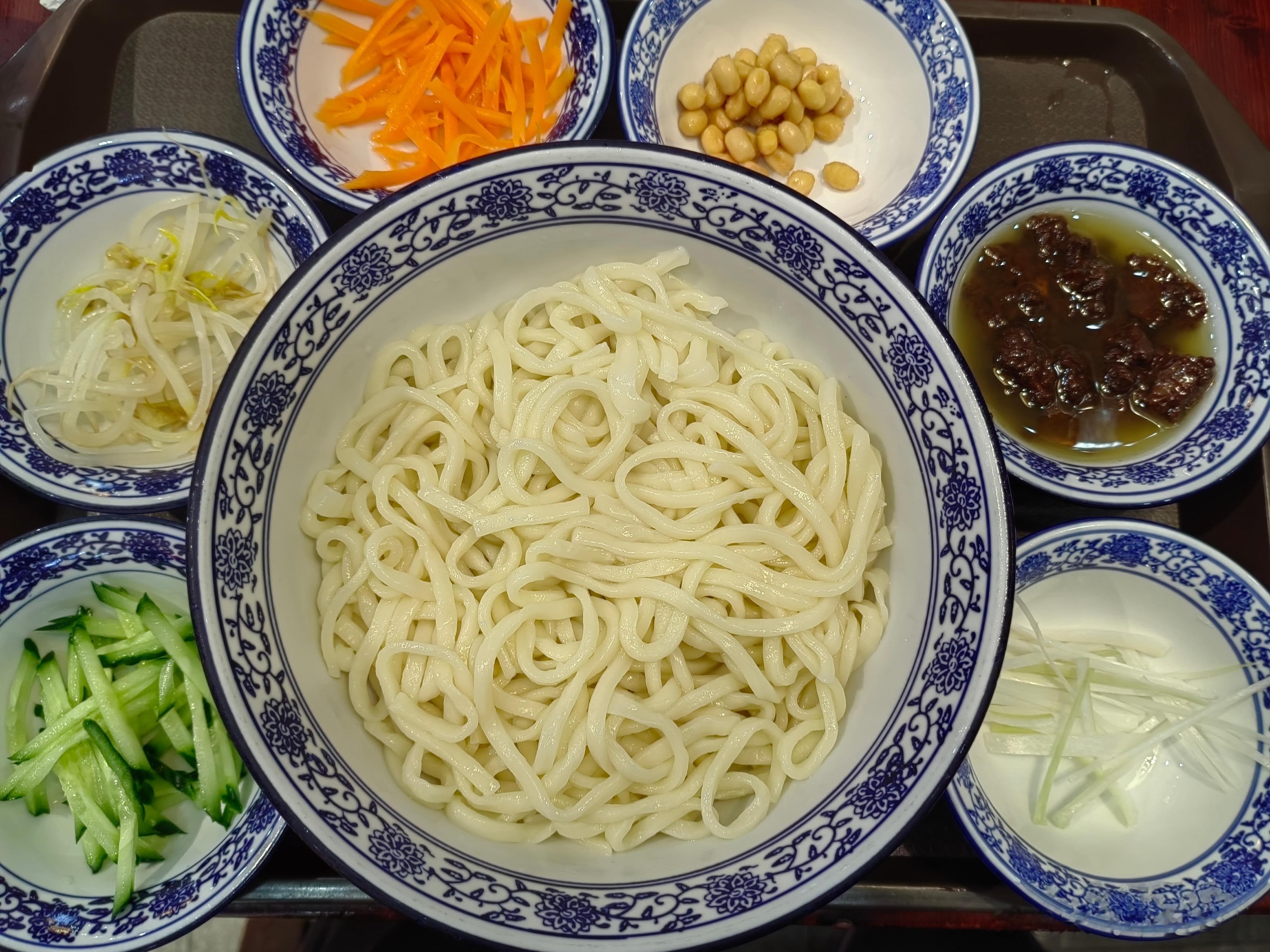 健脾和胃，祛除湿气，温中散寒小炒招分享睡前花椒贴肚脐，蛋白尿就偷偷的转阴了，划走