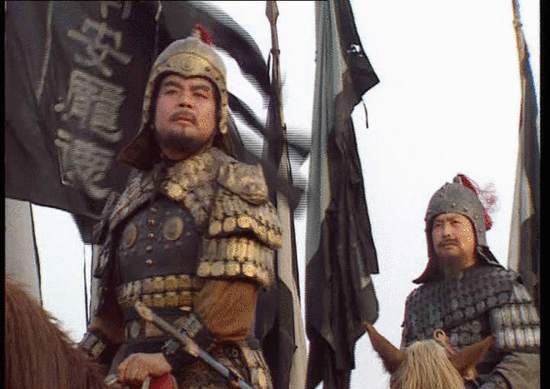 263年魏军破成都，蜀汉亡国。乱军之中，关羽的孙子关彝也死于那场兵祸。

一条流
